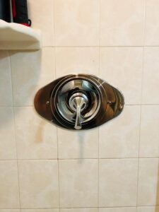 bathroom shower faucet repair
